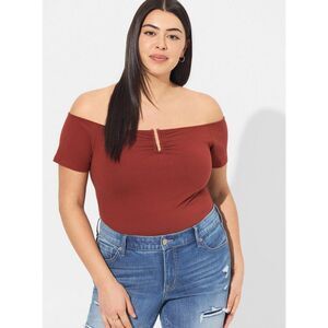 Torrid NWT Fire Brick Foxy U-Bar Off Shoulder Short Sleeve Top size 4x 26